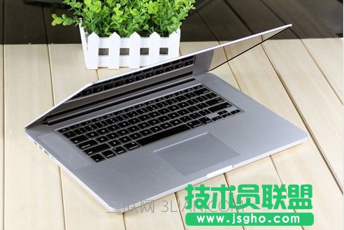 蘋果電腦翻蓋自動(dòng)開機(jī) 三聯(lián)
